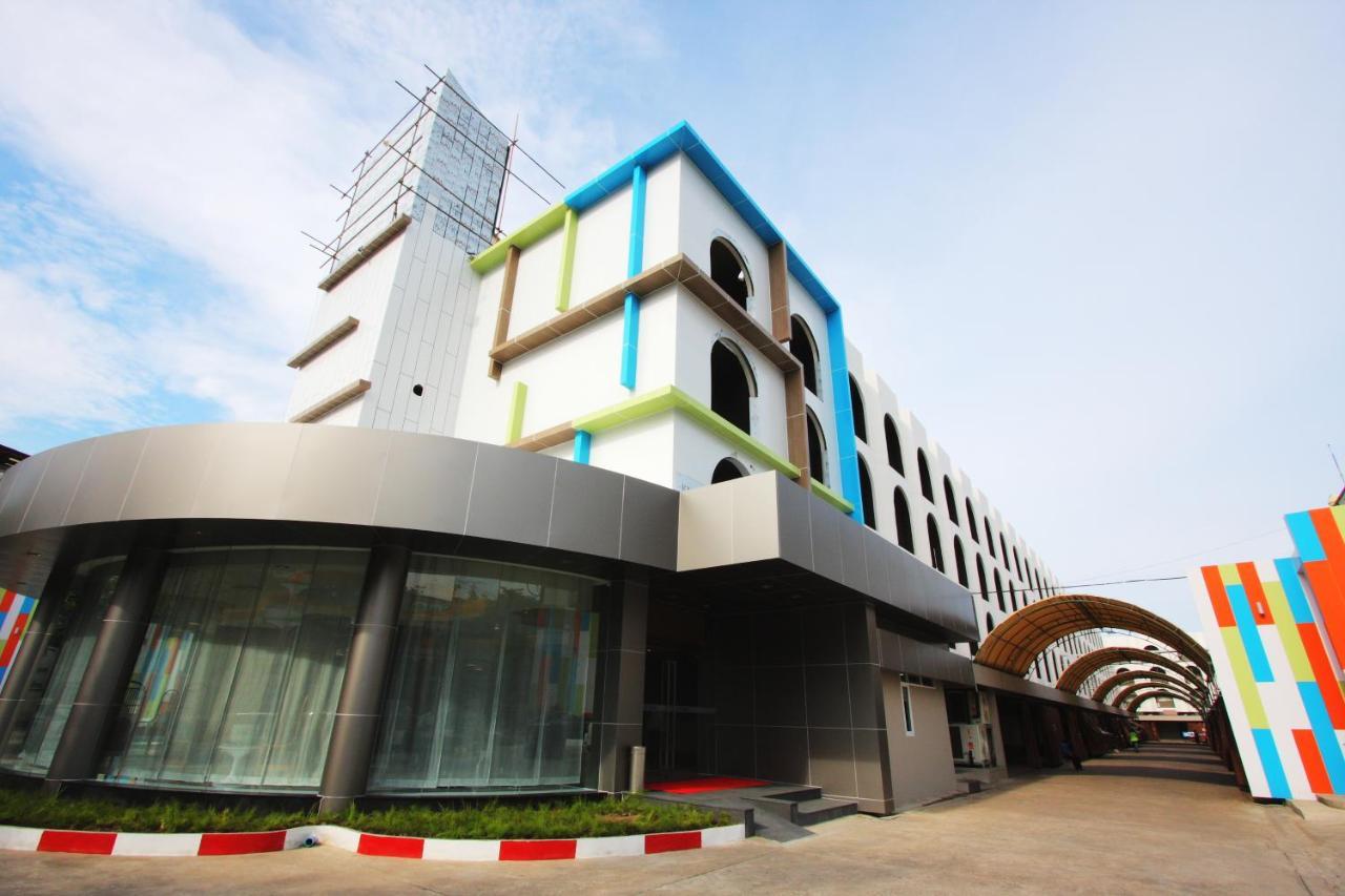 Royal Delight Hotel Bangkok Exterior photo