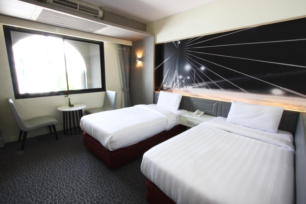 Royal Delight Hotel Bangkok Exterior photo